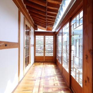 경주 남산뜰아래 한옥스테이 - 1