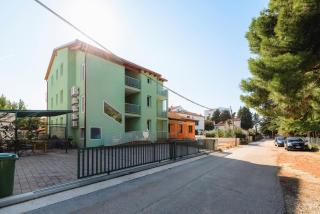 Cozy Apartment nur 280 Meter zum Strand mit Garten, Klima, WiFi - 6