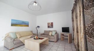 Minos Apartments & Studios - 7