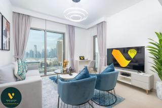Vogue Downtown Views II with Direct Access to Dubai Mall Via a Climate Controlled Bridge, Two Bedroom Apartment with Balcony and Burj Khalifa View - 9