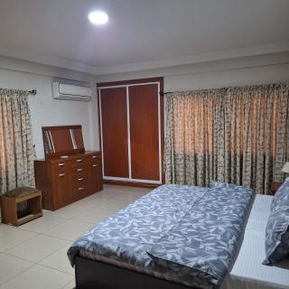 Wills Micheal Apartment - 8