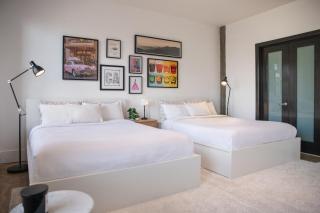 Gorgeous Apartment 2-bedroom 2-bathroom - 1