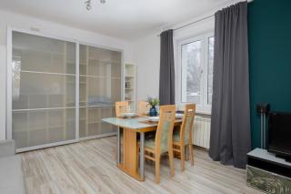 Vibrant Mokotow Apartment Warsaw by Noclegi Renters - Varsavia - 6