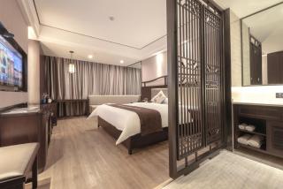 Tianmen Summit Hotel-Near the LiShui River-Free pick-up - 4