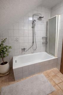 Green country house apartment - 3