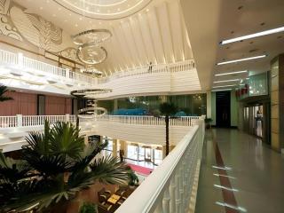 Yantai Bihai Hotel - 4