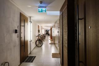 Cozy Top-Floor Apartment with City Views Vilnius - 6