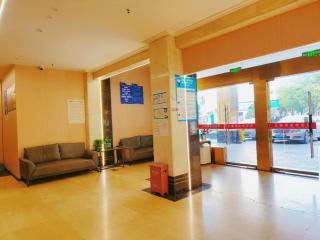 Yiwu Bairui Grand Hotel - 6