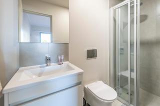 106 Seahorse - 2 Bedroom Premium Unit with Parking - 9