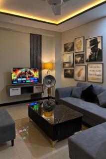 pearl residence 1 - 0