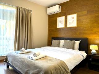 Best Location Kapana Apartment for 4 Guests & Parking - 0