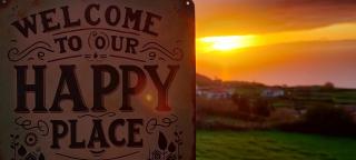 Stunning ocean view with 3 islands in front of you - 0