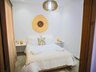 Charming Apartment in Historic Carthage with Modern Comforts - 2