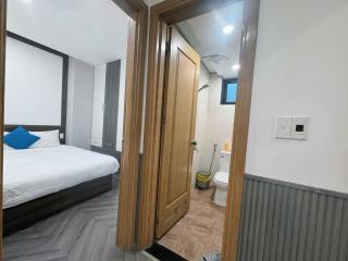 Lux Apartment Da Nang My Khe Beach View - 4