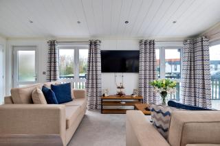 Finest Retreats - Churchill Luxury Lodge - 2