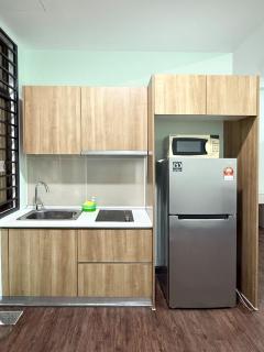 38 - Couple Suite Studio at mount austin, JB - 1