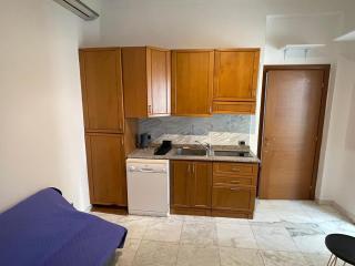 Quiet studio with balcony - 4