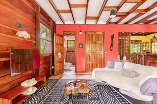 Private Caribbean Villa, Hot Jacuzzi Pool - 2