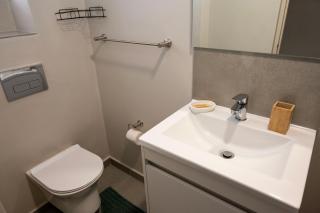 107 Seahorse - 1 Bedroom Premium Unit with Parking - 9