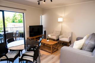 107 Seahorse - 1 Bedroom Premium Unit with Parking - 6