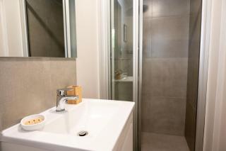 107 Seahorse - 1 Bedroom Premium Unit with Parking - 4