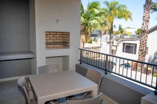 107 Seahorse - 1 Bedroom Premium Unit with Parking - 3