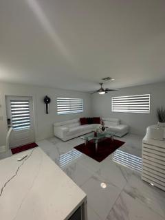 Palm Beach Paradise - 0