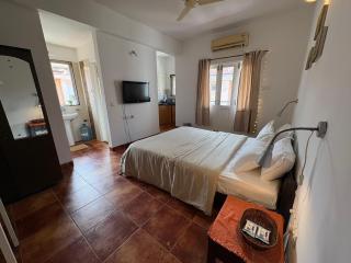 Firefly Studio Apartment - 6