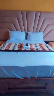 Neethling 6 Guest House - 1