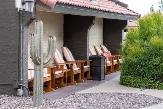 108 Fully Furnished 1BR Suite-Prime Location - 9