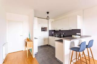 Mermoz - 2 Bedrooms - Parking - Near Metro - 1