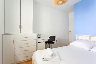 Mermoz - 2 Bedrooms - Parking - Near Metro - 2