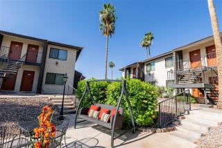 129 Fully Furnished, amenities galore - 8