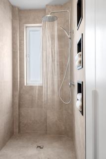 Modern old town apartment - 7