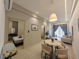 Piccadilly Greentown Premium Suites by IWH Suites - 6