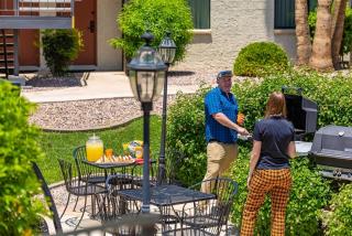 210 Fully Furnished 1BR Suite-Prime Location - 0