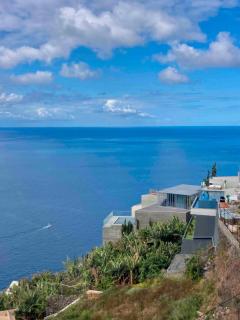 Morning Glory Penthouse - 1