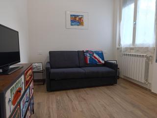 Dafni Nuovo appartamento accogliente funzionale in centro paese - 6