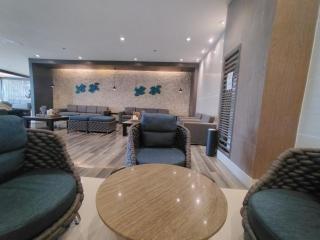 1BR with Balcony City View at Shore Residences near MOA and NAIA good for 6 - 2