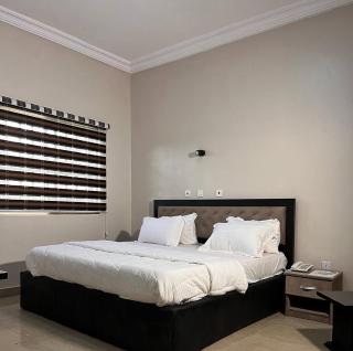 Blackstone Hotel - 2