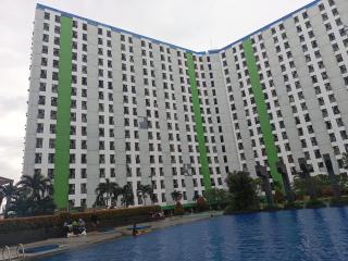 Apartemen green Lake view - 5