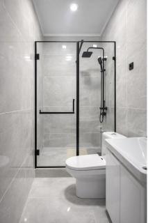 Huaxia Hotel Bishkek - 4