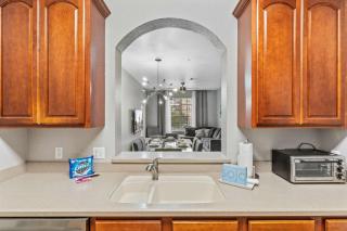 4814 Spacious 3-Bedroom Condo at Vista Cay 204 - 3