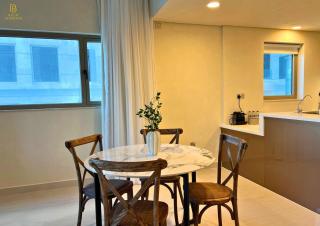 Sunlit Sea Breeze 2BR Retreat - 5