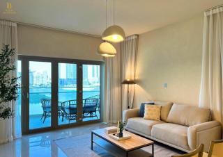 Sunlit Sea Breeze 2BR Retreat - 6