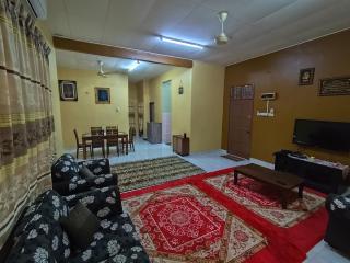 Homestay Mak Long - 1