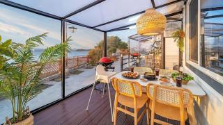 Yeosu Dangdangi Dog Family Pension Gold - 8