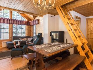 Holiday Home Puolen hehtaarin metsä by Interhome - 1