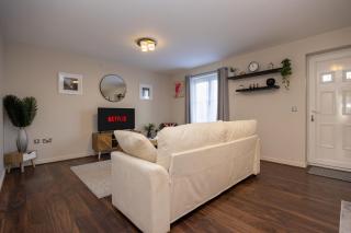 Spacious 3-Bed Apartment near Windsor Castle - 4