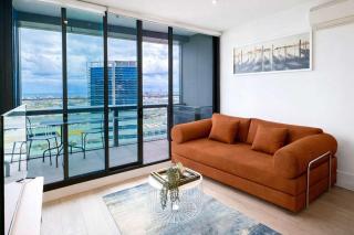 Brilliant Victoria Harbour Waterfront - Melbourne - 7